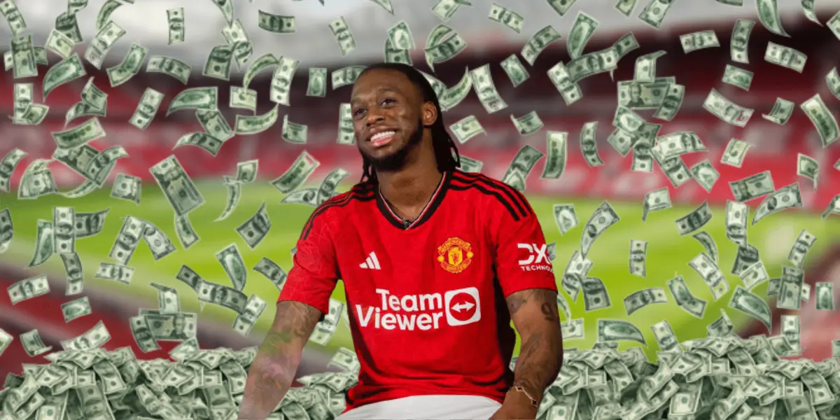 Aaron Wan-Bissaka is set to receive a new contract with Manchester United.