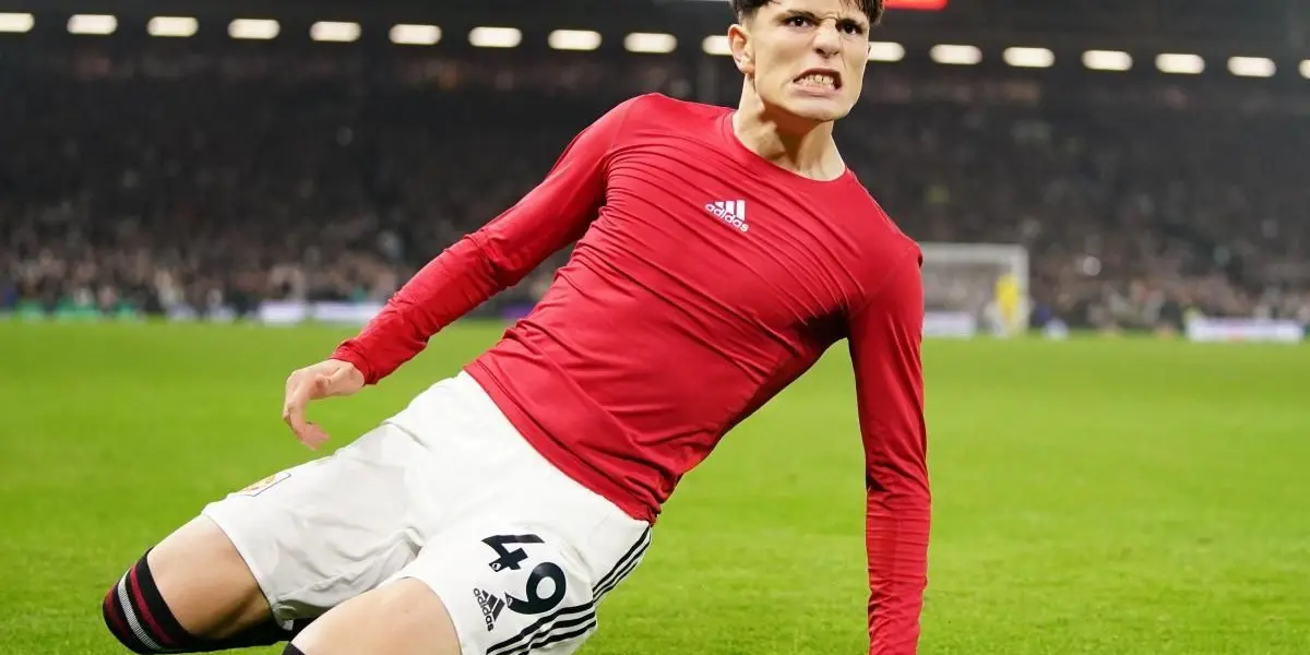 After Barcelona's defeat against Real Madrid in the Copa del Rey semifinal, Alejandro Garnacho laughed at Vinicius Júnior's post.