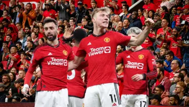 Amorim considers the player indispensable, but the fans have turned on him.