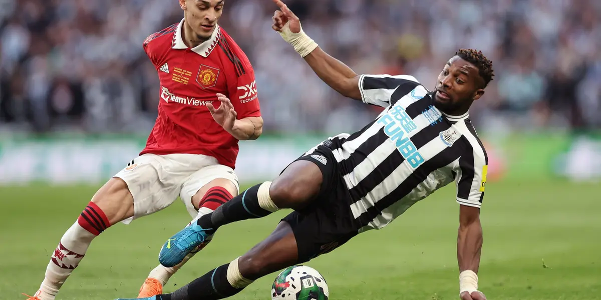 Eddie Howe's Newcastle will face Dutchman Erik Ten Hag's Manchester United for the match corresponding to date 29 of the Premier League, at Saint James Park stadium.