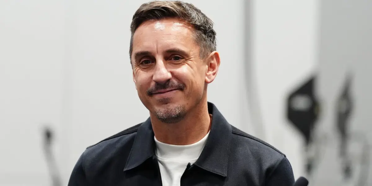 Gary Neville has suggested that Manchester United could capitalise on the potential departures of Marcus Rashford and Alejandro Garnacho.