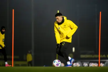 Looks fine to me, Borussia Dortmund coach takes dig at Ten Hag over Jadon Sancho