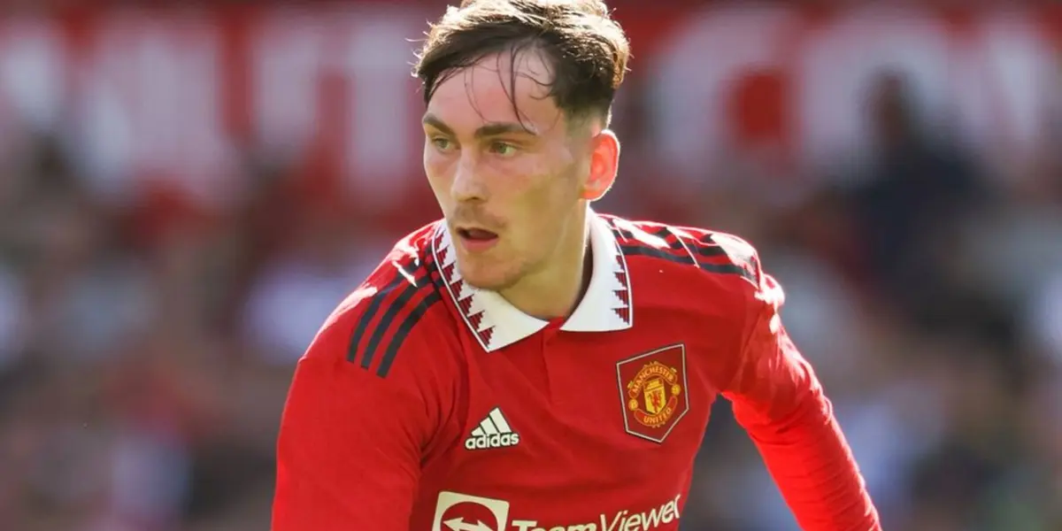 This Manchester United Academy player is close to joining a Premier League team