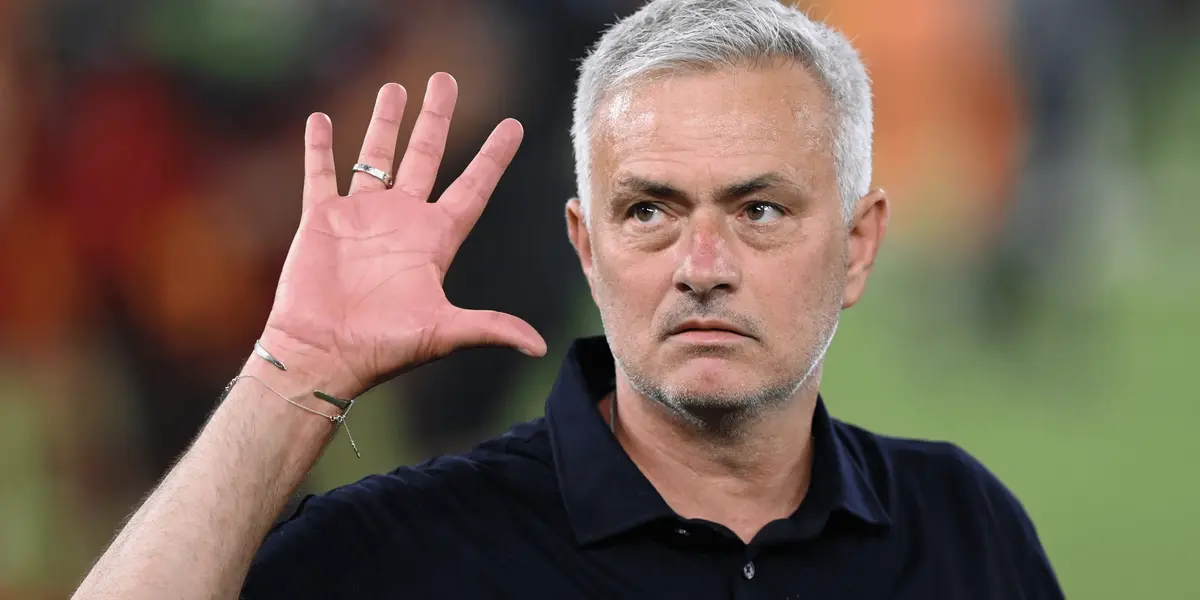 Jose Mourinho has denied that he selected an all-time XI of players he has worked with for John Obi Mikel's podcast.