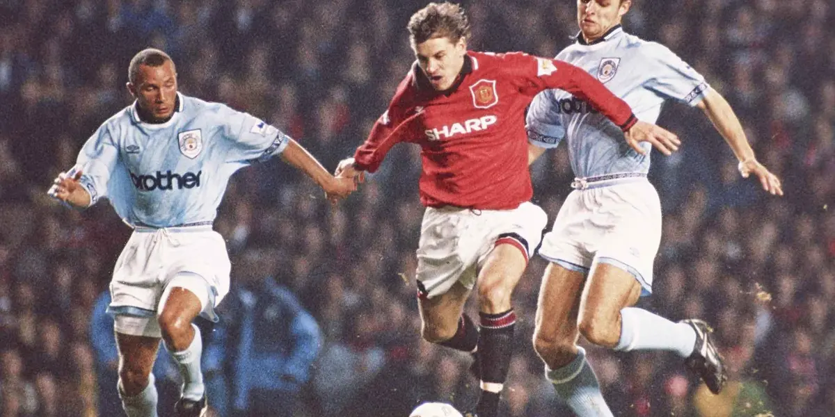 Kanchelskis' Hat-Trick: A Night to Forget for City