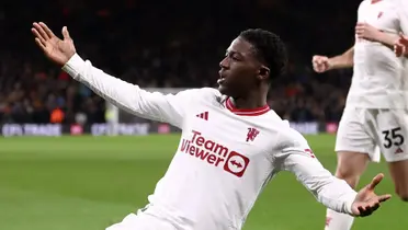 Kobbie Mainoo scored a sensational winning goal for Man Utd at Wolves.