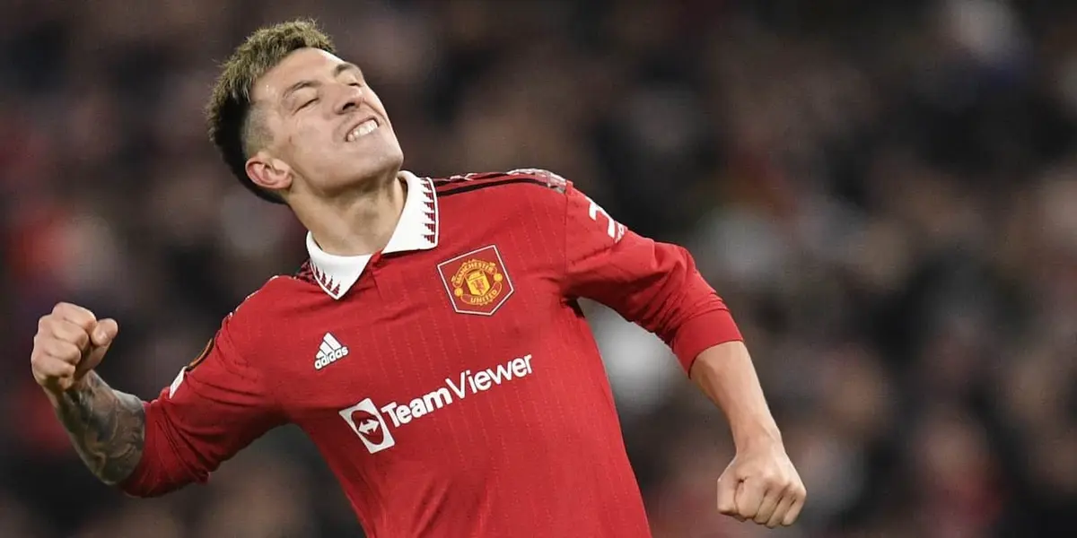 Lisandro Martinez is set to get his contract renewed and also get a new and bigger salary, this could be the new salary for Martinez.