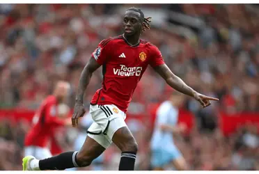 Reasons for Aaron Wan-Bissaka's absence in Manchester United's victory confirmed