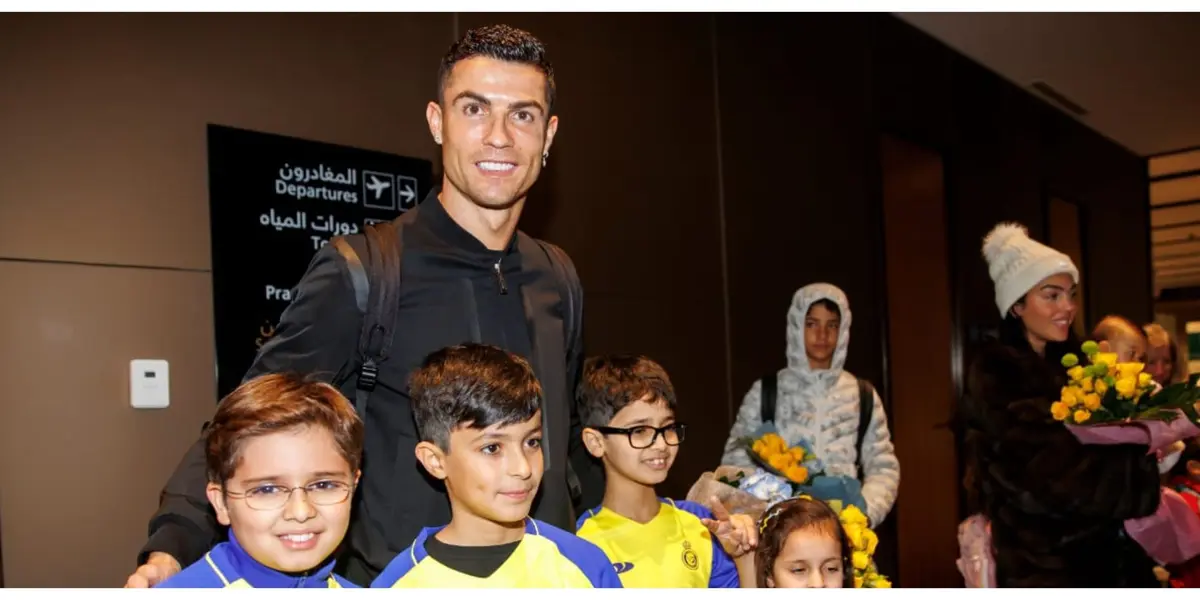 Manchester United fans are reacting to the unveiling of Cristiano Ronaldo as the new Al Nassr star.