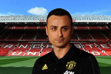 Dimitar Berbatov shows his anger against Ten Hag and Manchester United players