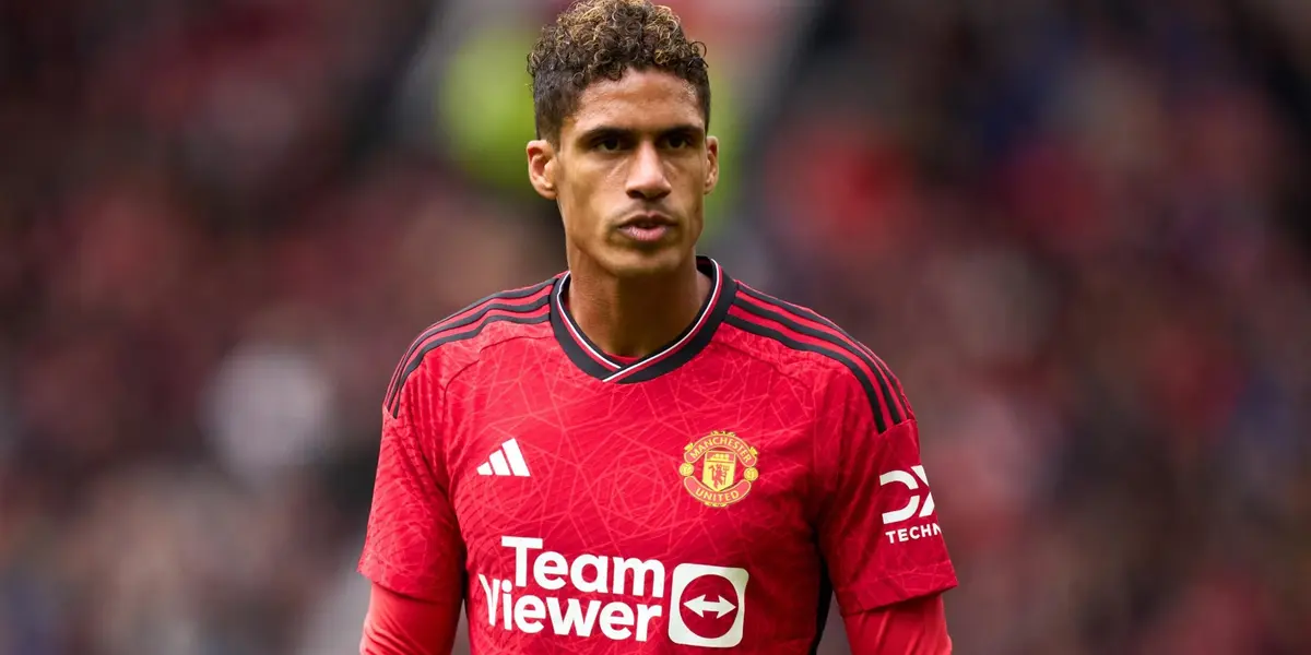 Manchester United french center back is back to the team's lineup.