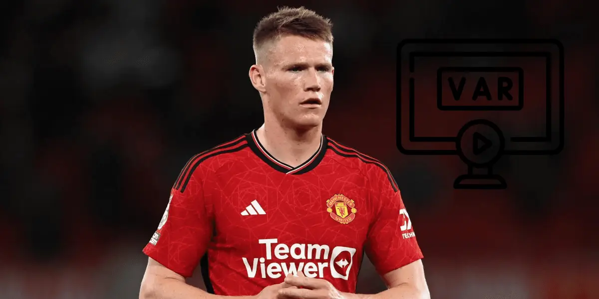 Manchester United get robbed a goal by the VAR decision.