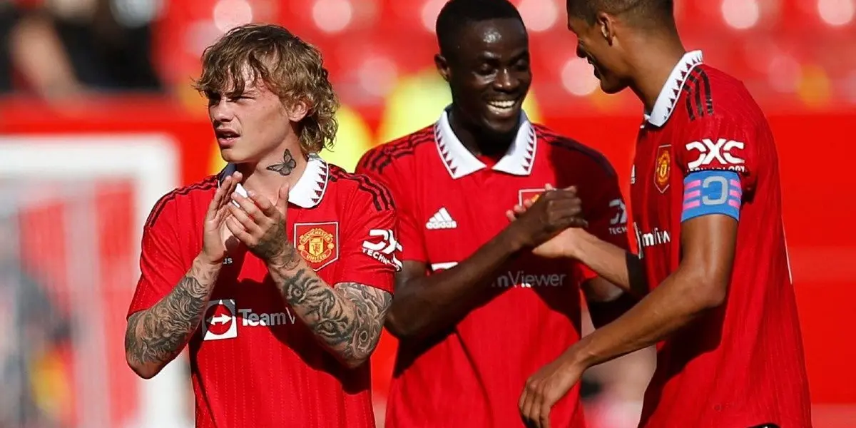 Manchester United is ready to get rid of this player that is currently worth a total of 15 million euros, and the deal is almost done.