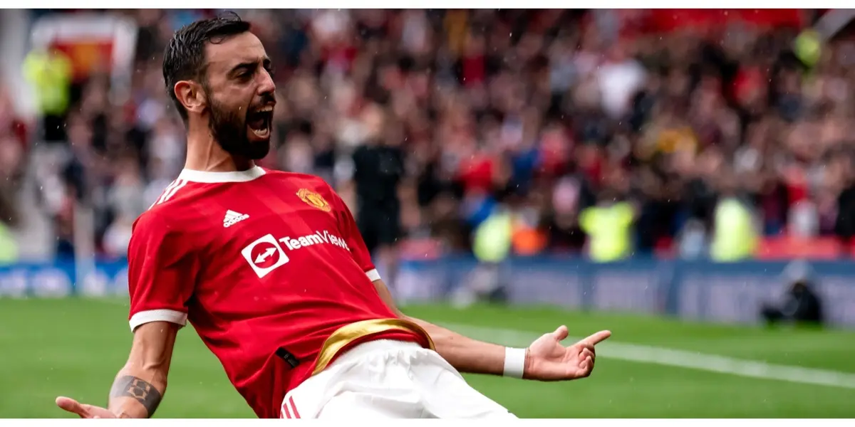 Manchester United star Bruno Fernandes's reaction when Rashford took the penalty kick away from him.