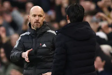 Manchester United suffered a heavy defeat away to Aston Villa that hurt the club.