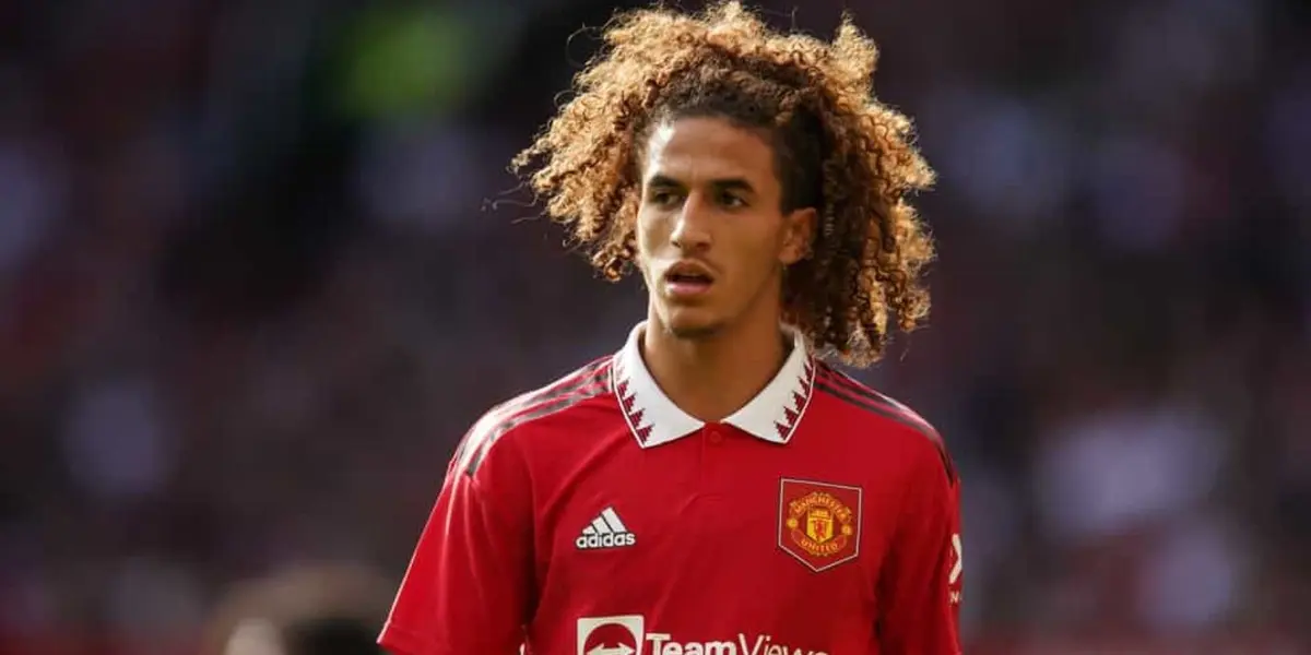 Manchester United with the option of finding a way out for another player