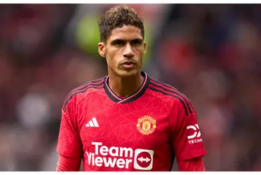 Manchester United receives a new offer with a surprising amount for Raphael Varane