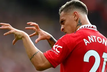 The brazilian winger is not living his best moments right now