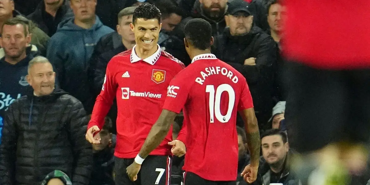 The chances of Sancho returning to the starting role he had a few weeks ago.