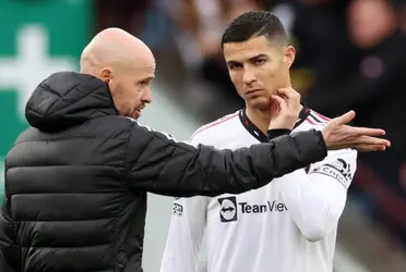 Fans destroy Ten Hag due to Manchester United's elimination and remember Cristiano
