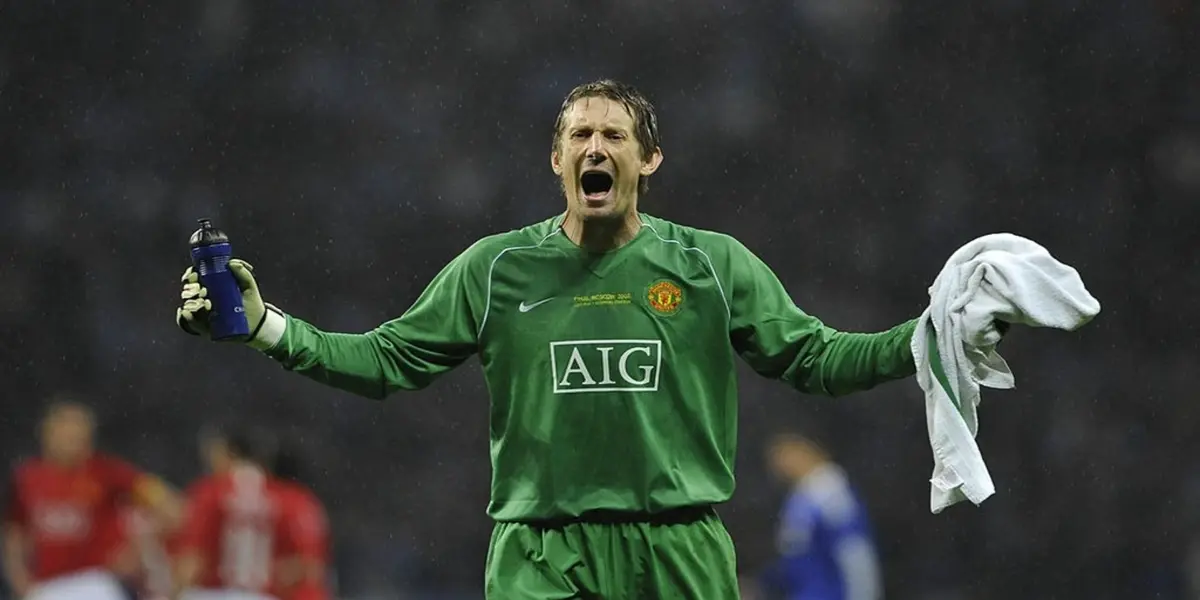 The Dutchman defined an era and is an idol for many of today's goalkeepers.
