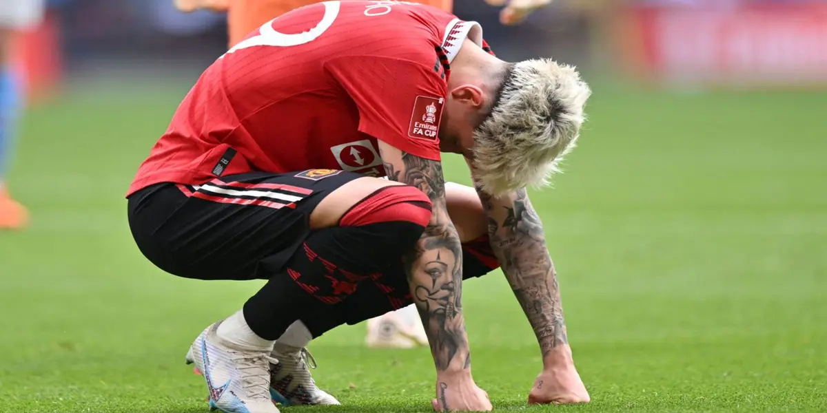 The footballer mentioned a negative influence on Garnacho in the dressing room.