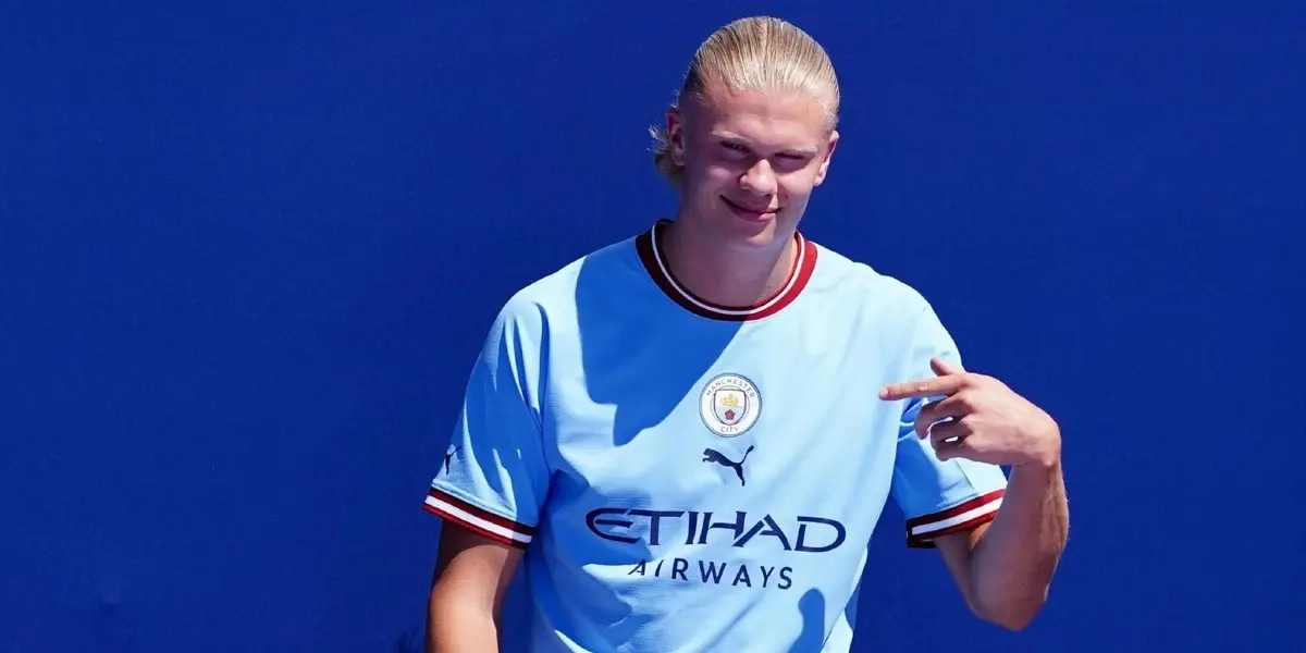 The Norwegian player who now plays in Manchester, but at a rival club, came close to signing the young striker on a number of occasions.