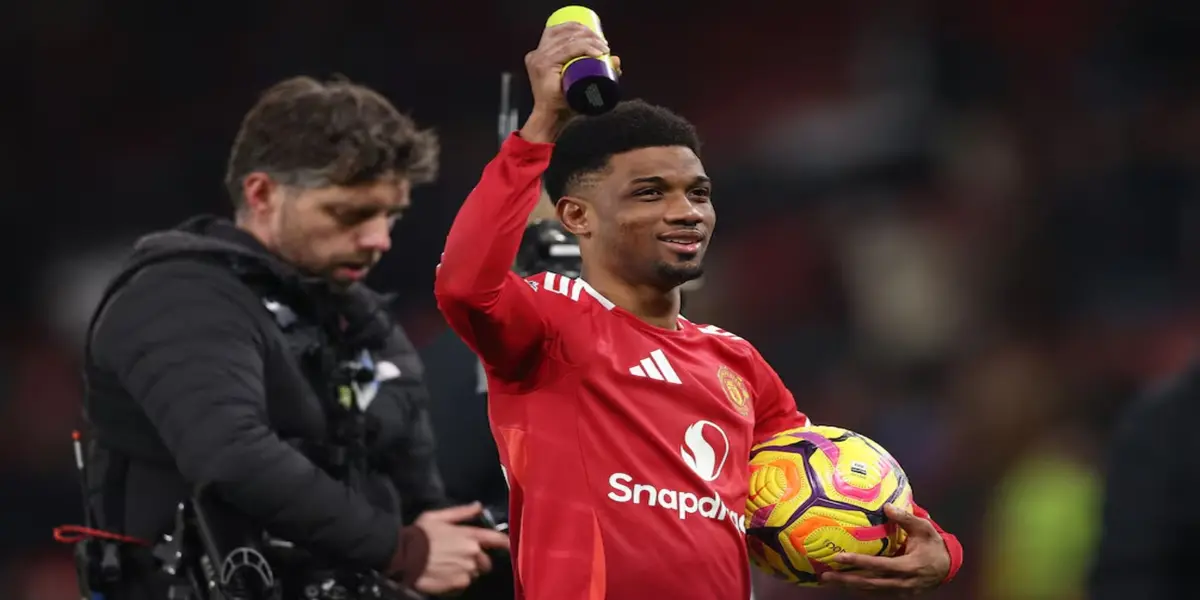 The player scored a hat-trick in just 12 minutes, securing three vital points for United.