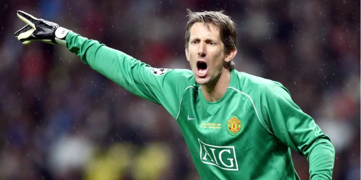 The Red Devils are looking for a complete restructuring of the Old Trafford outfit.