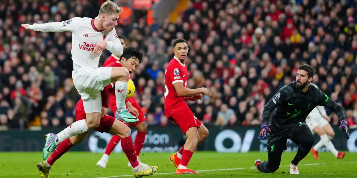 The Red Devils are looking to start the year on a high note with a visit to Anfield to face the Premier League leaders.