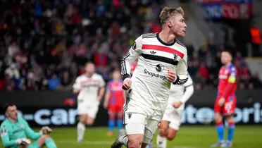 The Red Devils finished third and secured a place in the round of 16.