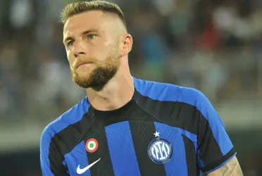 The Red Devils have made the distinction that Lisandro Martinez's style of play will make him the team's defender for many years to come.