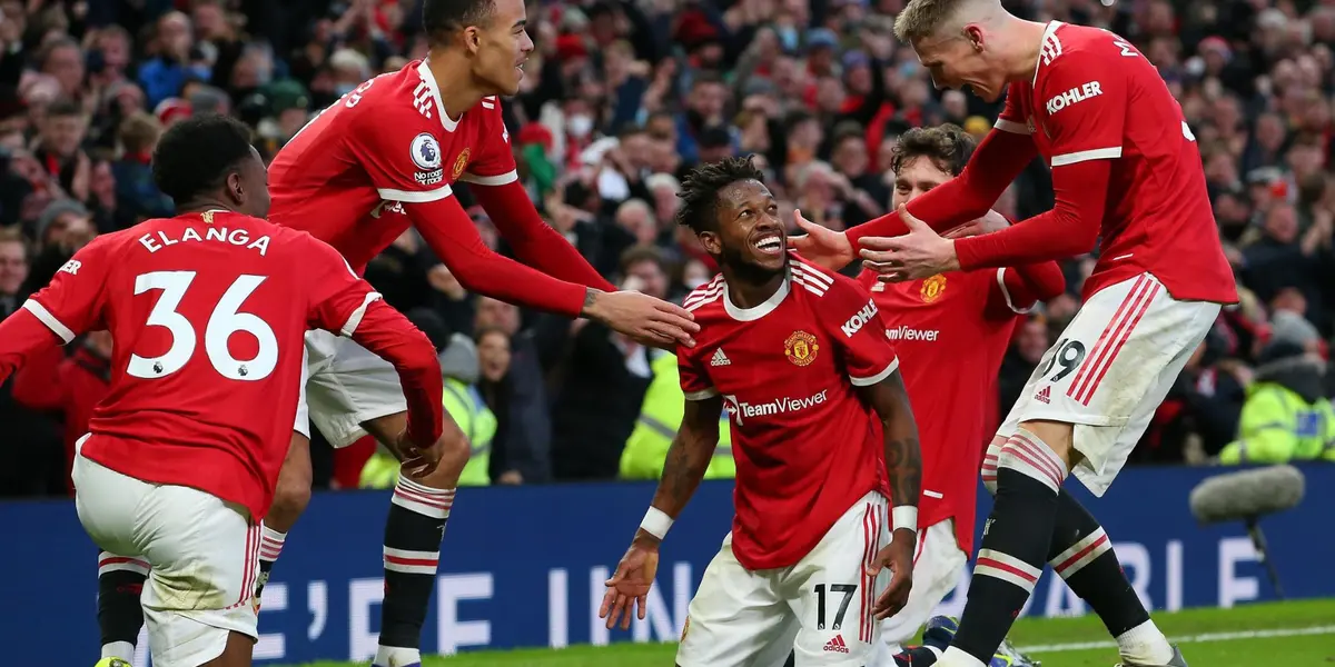 United's star awarded at FIFA gala prize