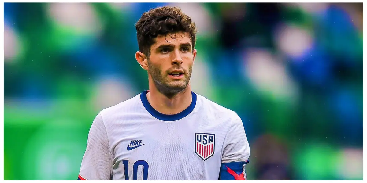 While the league halts, United fans look ahead as their club maul bid for a rival club's star.